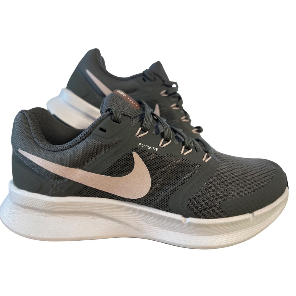 Nike Swift 3 Womens Running Shoes Grey Pink Flywire Sneakers DR2698-005 size 8